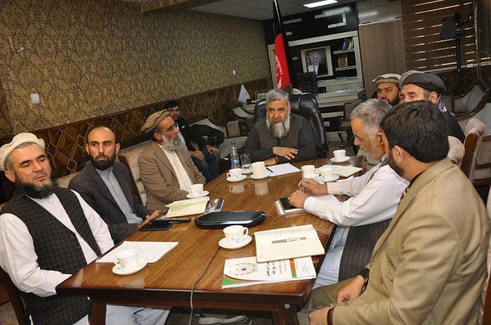 ویدیوکنفرانس با سفیر