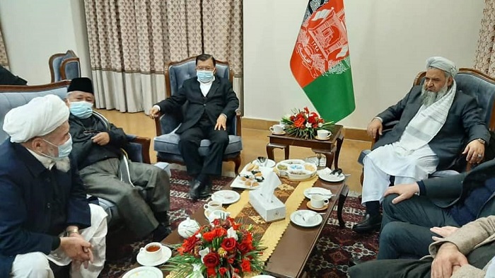 د ارشاد، حج او اوقافو وزارت رهبري، ښځینه ديني عالمانو د اندونیزیا د محمدیه سازمان د علماوو له رئيس او مل پلاوي سره یې ګډه ناسته ترسره شوه 