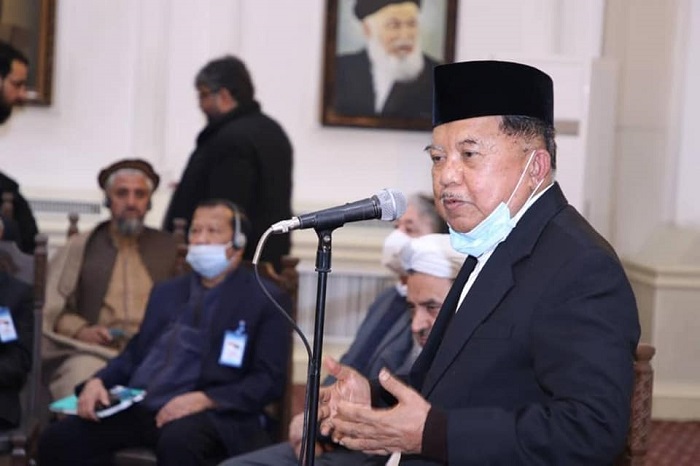 د اندونیزیا هېواد د محمدیه سازمان علماوو له رییس او مل پلاوي سره یې د ارشاد، حج او اوقافو وزارت د رهبري، د علماوو سرتاسري شورا غړو او د هېواد د مشهورو علماوو ګډه ناسته