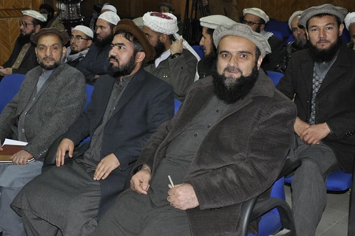 نن د یوې رسنیزې غونډې په ترڅ کې چې د ارشاد، حج او اوقافو وزارت په نوښت د مشعل پوهنتون په تالار کې جوړه شوې وه، دوه برخې درلودې.