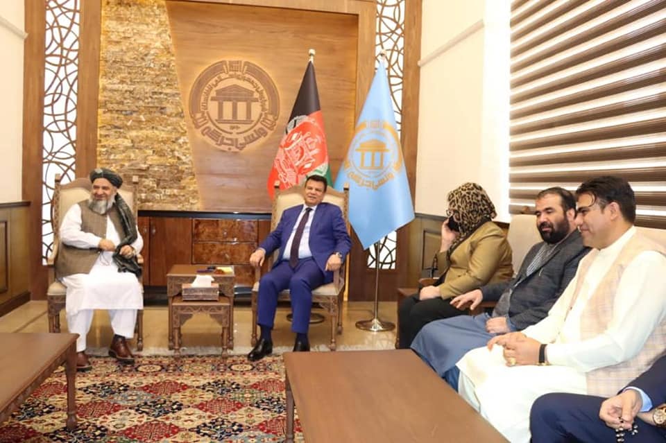 The Minister of Mohia is Honored by Parliament