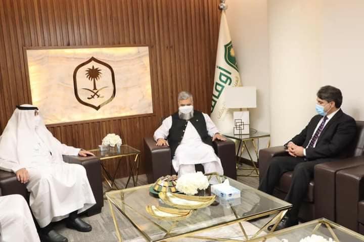 Meeting of MOHIA Minister  of the Islamic Republic of Afghanistan with the Director General of Endowments of Saudi Arabia