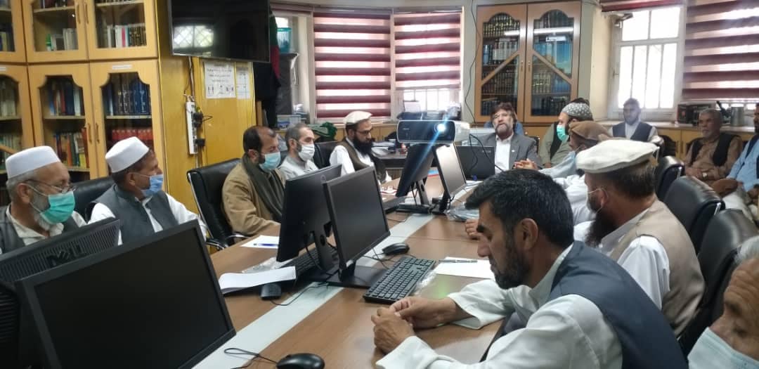 کارگاه آموزشی تحت عنوان  اهمیت نگارش، تحقیق و تدقیق 