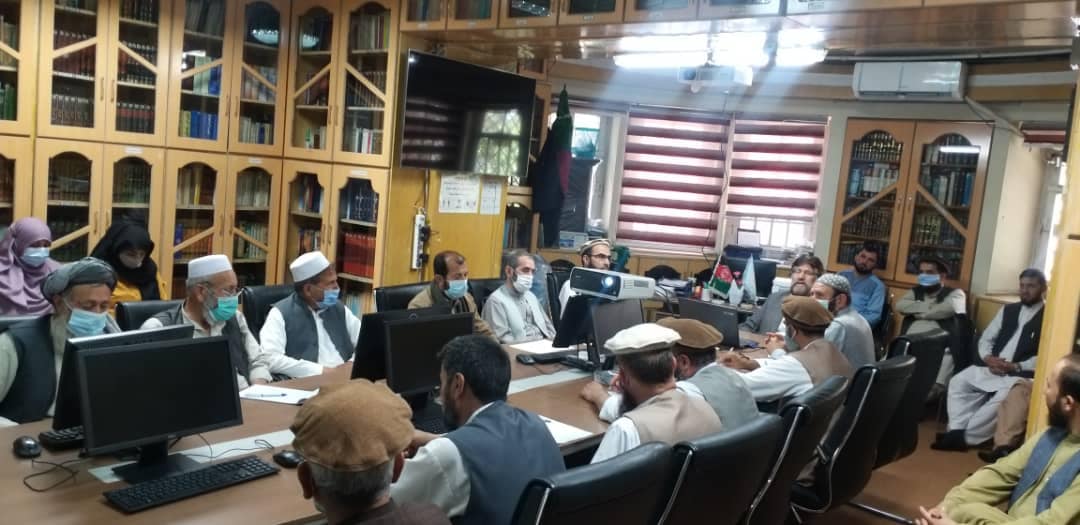 کارگاه آموزشی تحت عنوان  اهمیت نگارش، تحقیق و تدقیق 