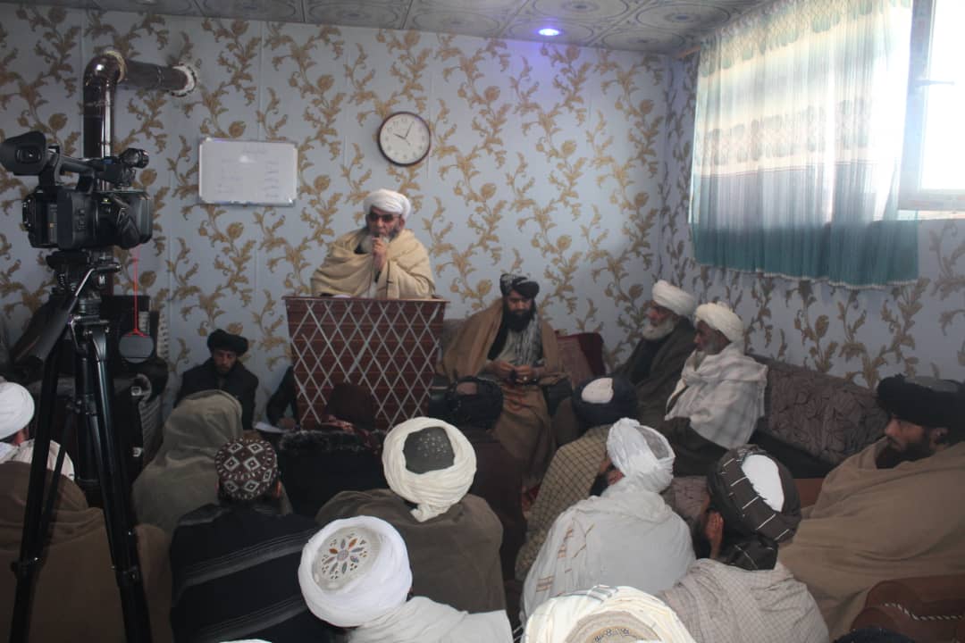 ملاقات مشورتی ریس ارشاد حج و اوقاف غزنی با علما و خطبا