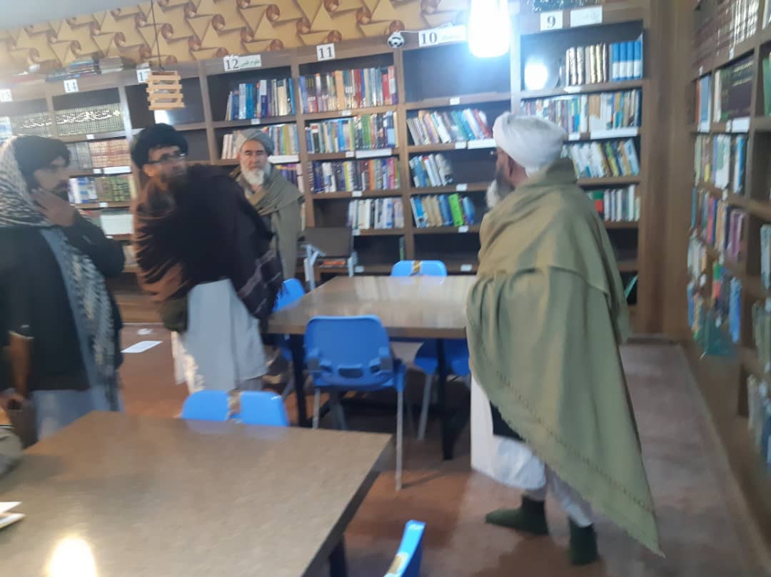 دیدار ریس ارشاد حج و اوقاف ولایت غزنی از کتابخانه عامه اقراء و رادیو تلویزیون سعادت.