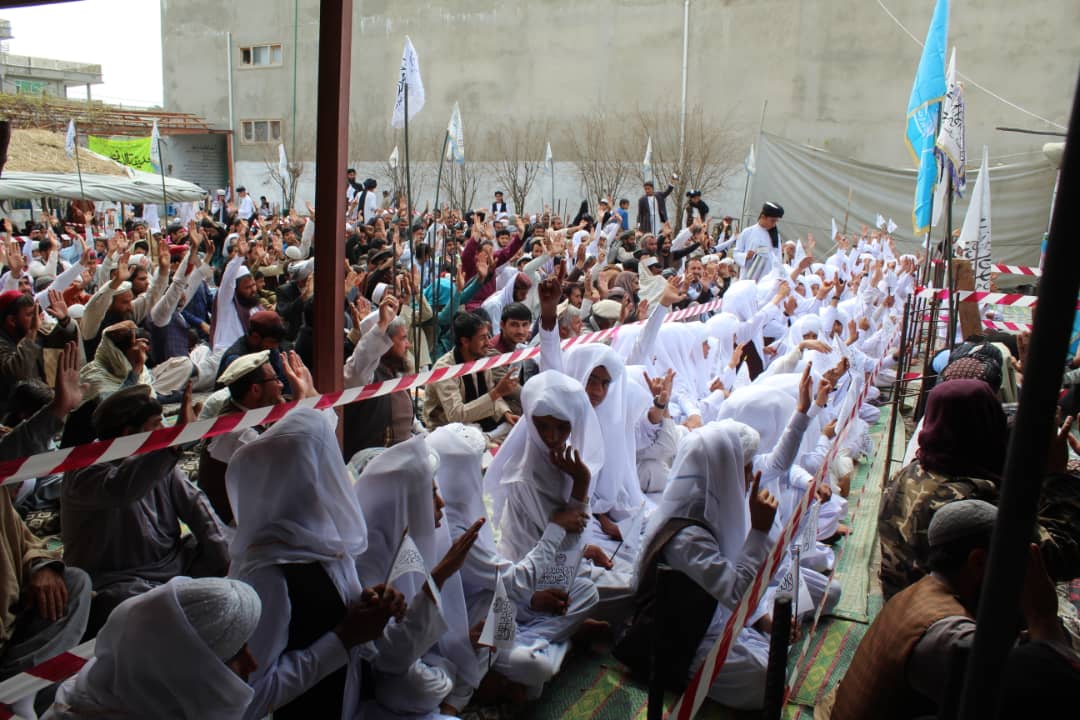 په لغمان ولایت کې ۶۴ تنو شاګردانو د دستاربندې مراسم ترسره شوه.