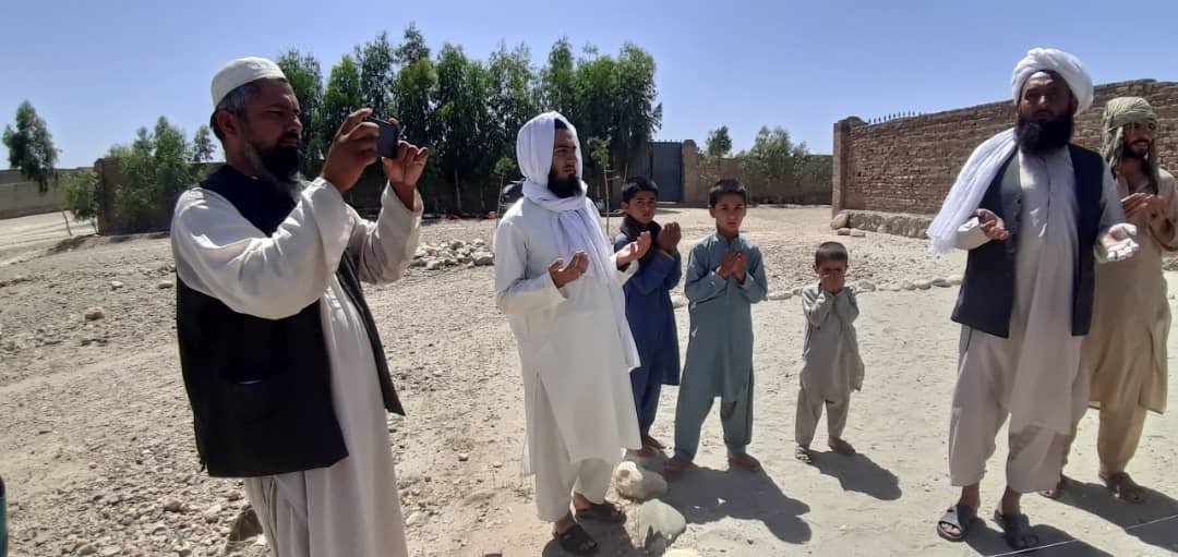 په ننګرهار ولایت کې د یو جومات د جوړیدو بنسټ ډبره کیښودل شوه.