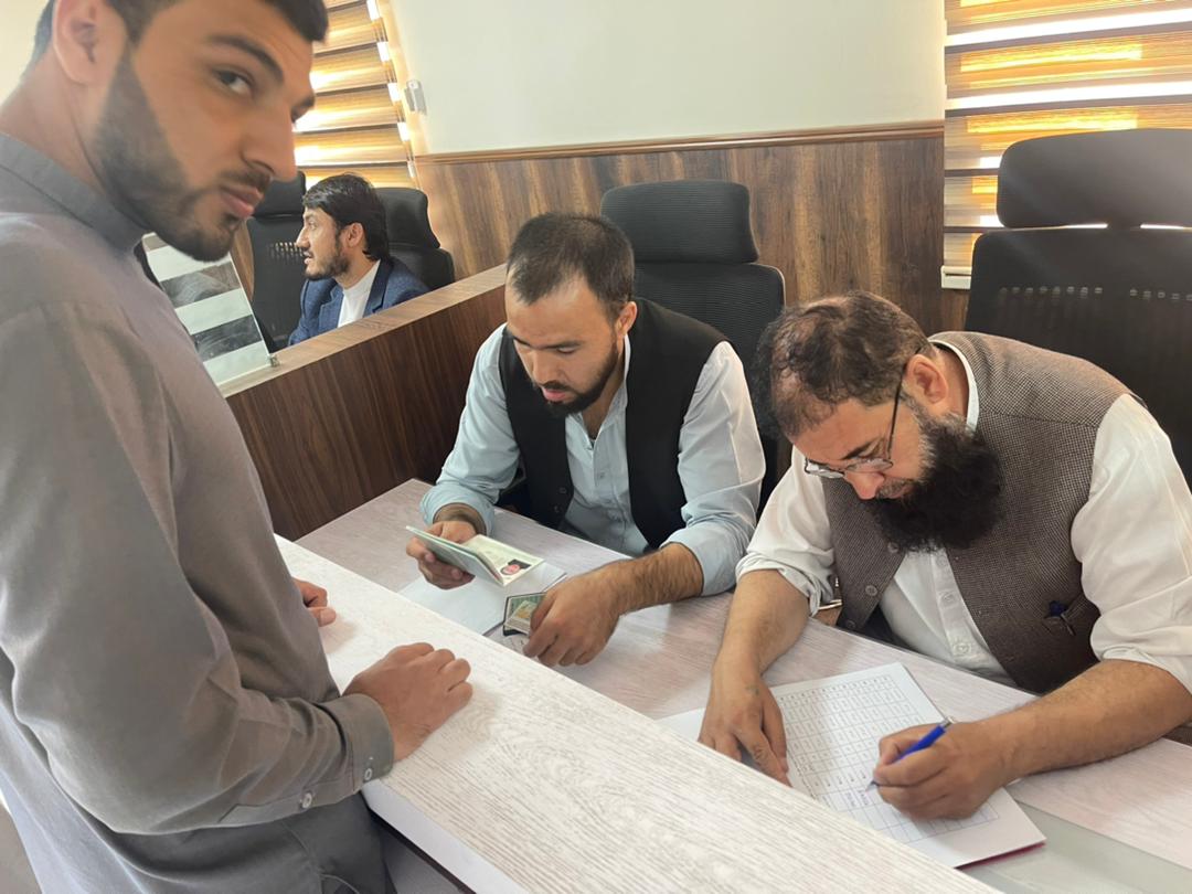آغاز برنامه پرداخت پول باقی مانده حجاج سال۱۴۴۳ /۱۴۰۱در مجتمع حجاج زون مرکز