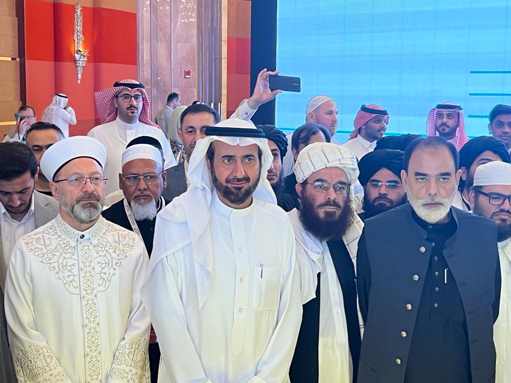 The visit of the Minister of MOHIA to the Exhibition of the Great Hajj Conference in Jeddah, Saudi Arabia