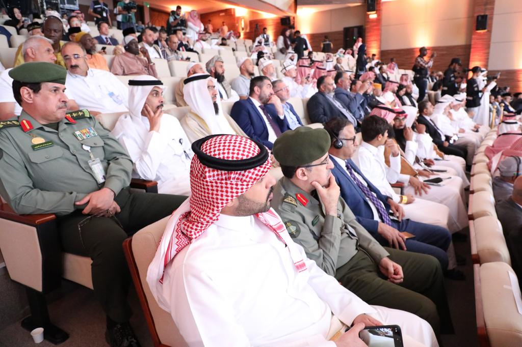 وزیر ارشاد، حج و اوقاف افغانستان در نشستی که از سوی وزارت حج و عمره عربستان سعودی تحت عنوان «ختامه مساک» برگزار شده بود، شرکت نمود.