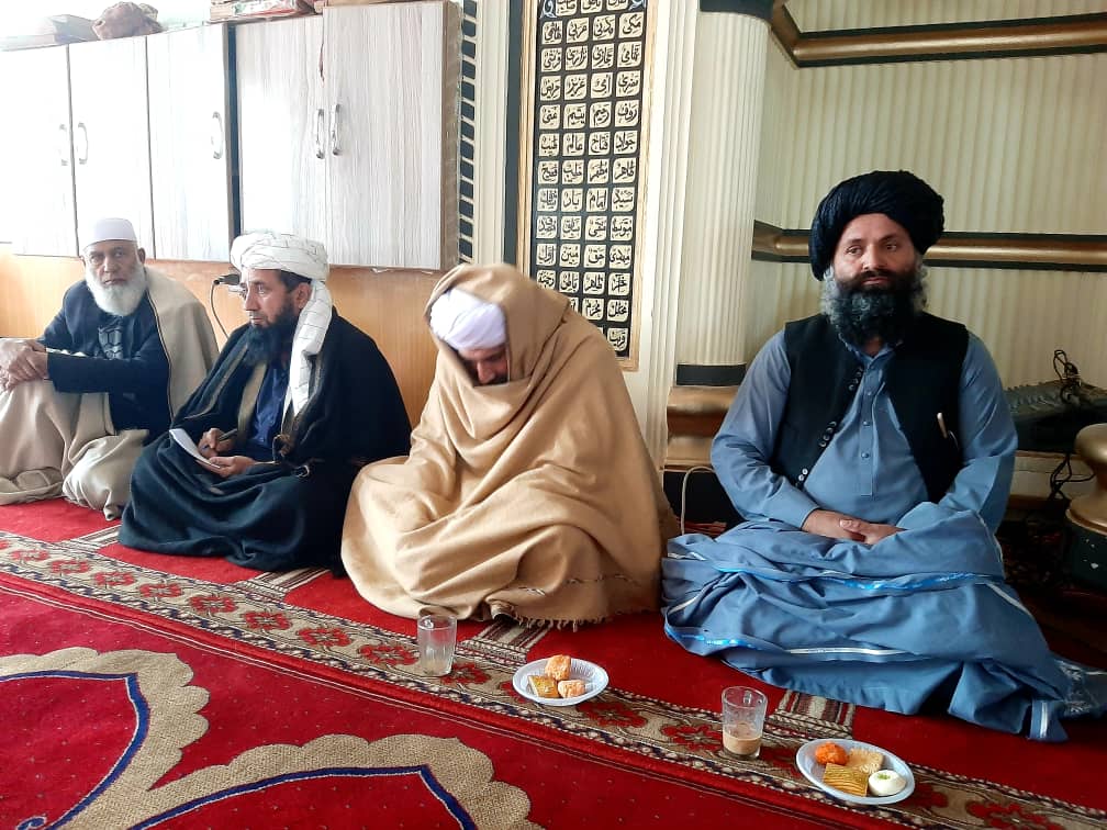 مسئولین وزارت ارشاد، حج و اوقاف با تعدادی از علمای کرام و ائمه مساجد شهر کابل دیدار کردند