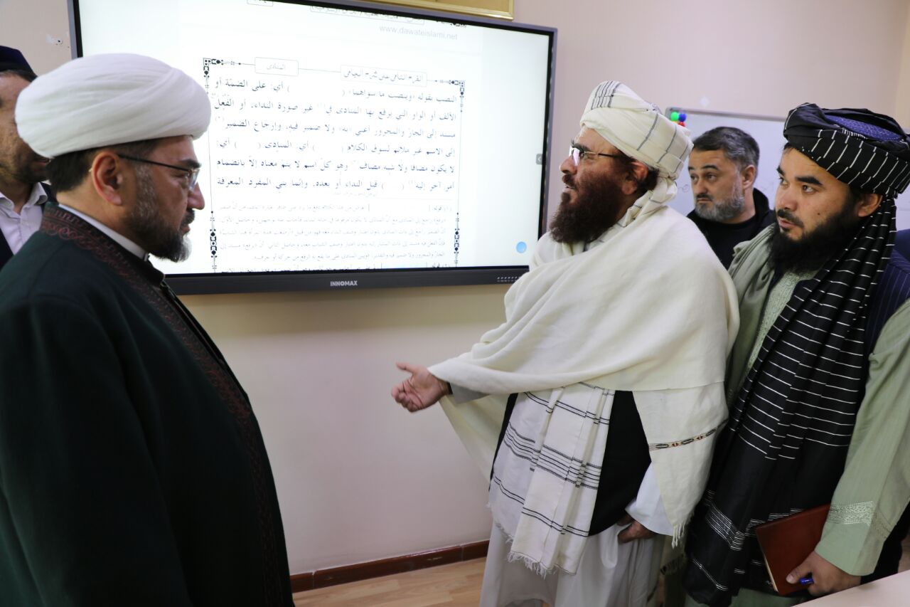The Minister of MOHIAand his accompanying delegation visited Islamic centers in the city of Tashkent. 