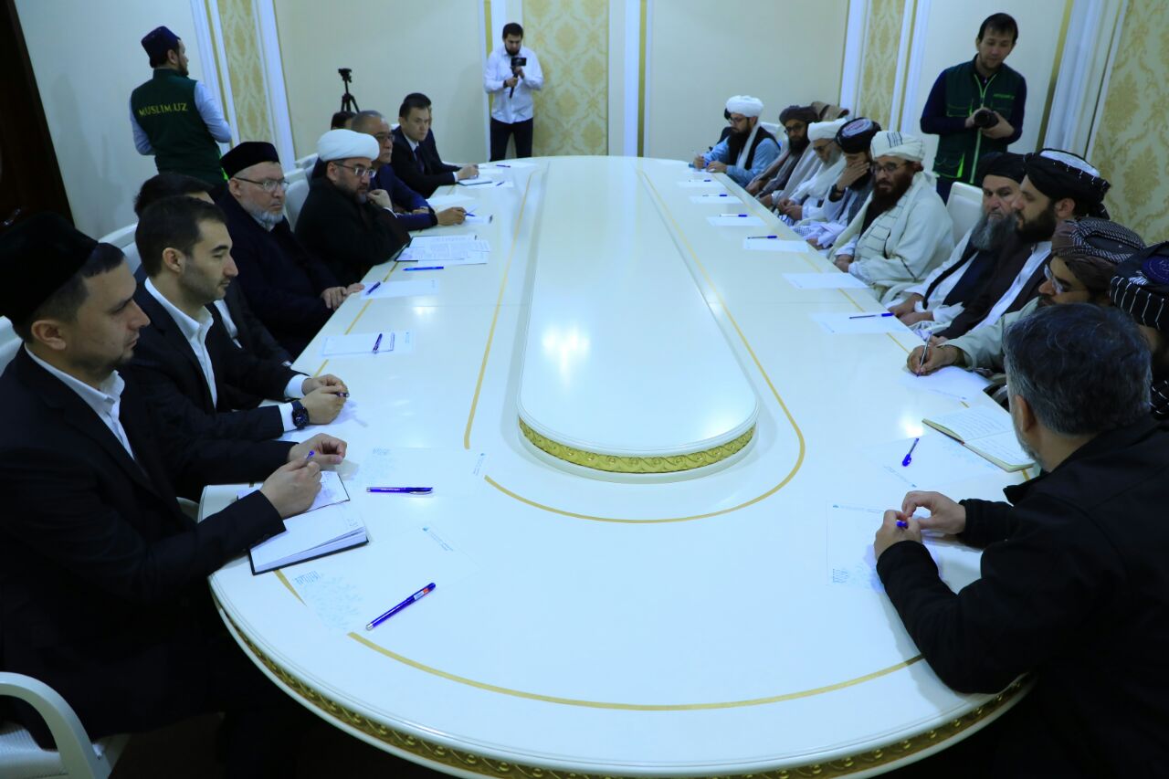 The Minister of MOHIA met with the Grand Mufti of Uzbekistan during his continued trip