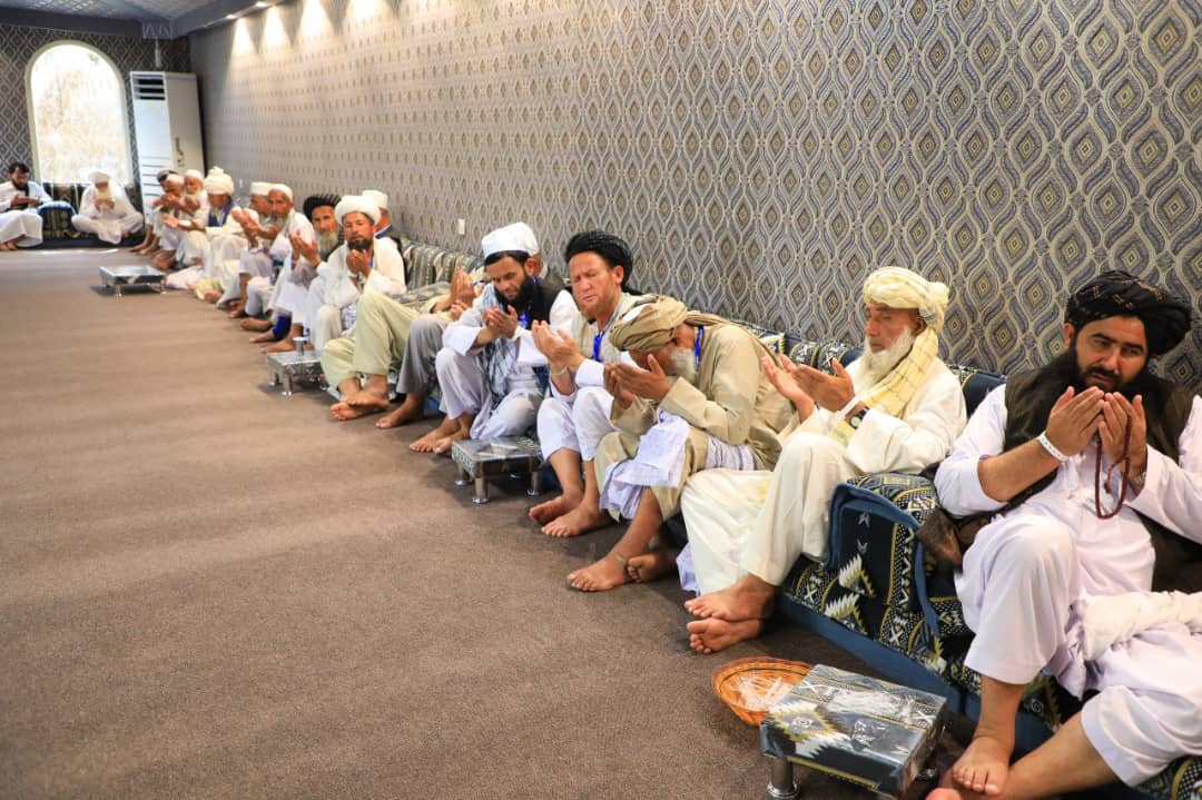 Meeting of the Deputy Minister professional  of MOHIA and  the Head Delegation of Medina with Pilgrims