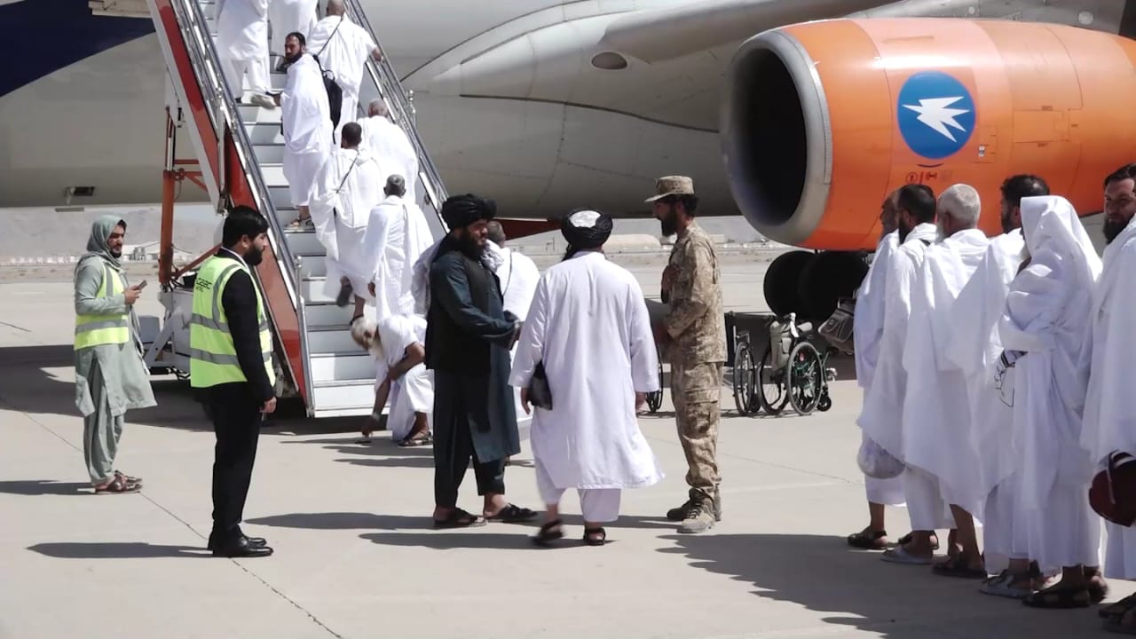 اخرین پرواز