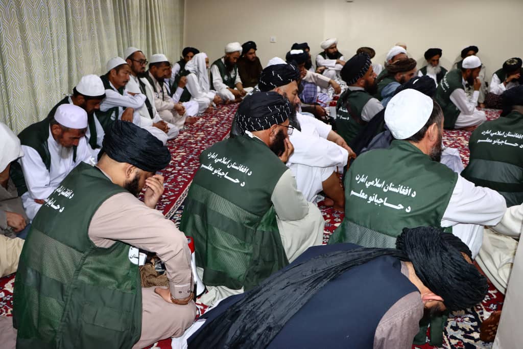 The Hajj Rites Committee held a meeting with instructors in Mecca to coordinate and improve services for Afghan pilgrims.