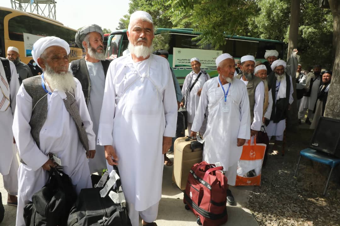 The process of transferring 30,000 Afghan pilgrims to the holy sites of Mecca and Medina has been successfully completed