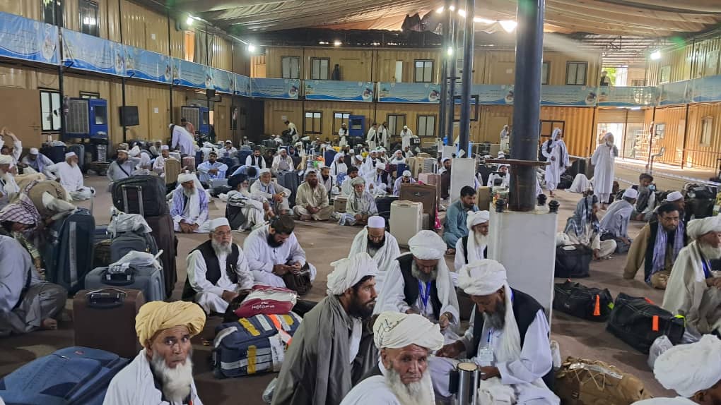 The process of transferring 30,000 Afghan pilgrims to the holy sites of Mecca and Medina has been successfully completed