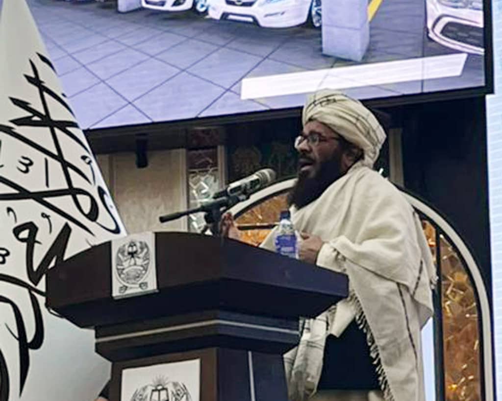 The Minister of MOHIA, Sheikh al-Hadith Dr. Mawlawi Noor Mohammad Saqib, laid the foundation stone for a large commercial endowment market in the city of Mazar-i-Sharif, Balkh province