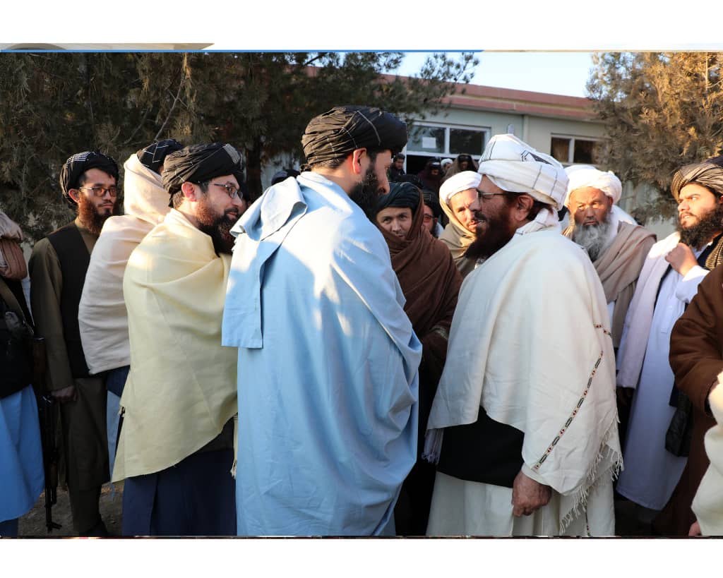 The Minister of MOHIA, at the head of a delegation during his trip to Samangan province, met with the governor of the province, several administrative officials, scholars, and influential local figures.