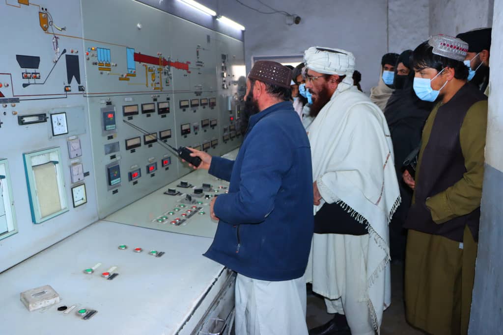 وزیر ارشاد، حج و اوقاف کشور در رأس یک هیئت در جریان سفر خود به ولایت بغلان با والی این ولایت، مسؤولان اداری و امامان و علمای کرام شماری از ولسوالی‌ ها دیدار کرد