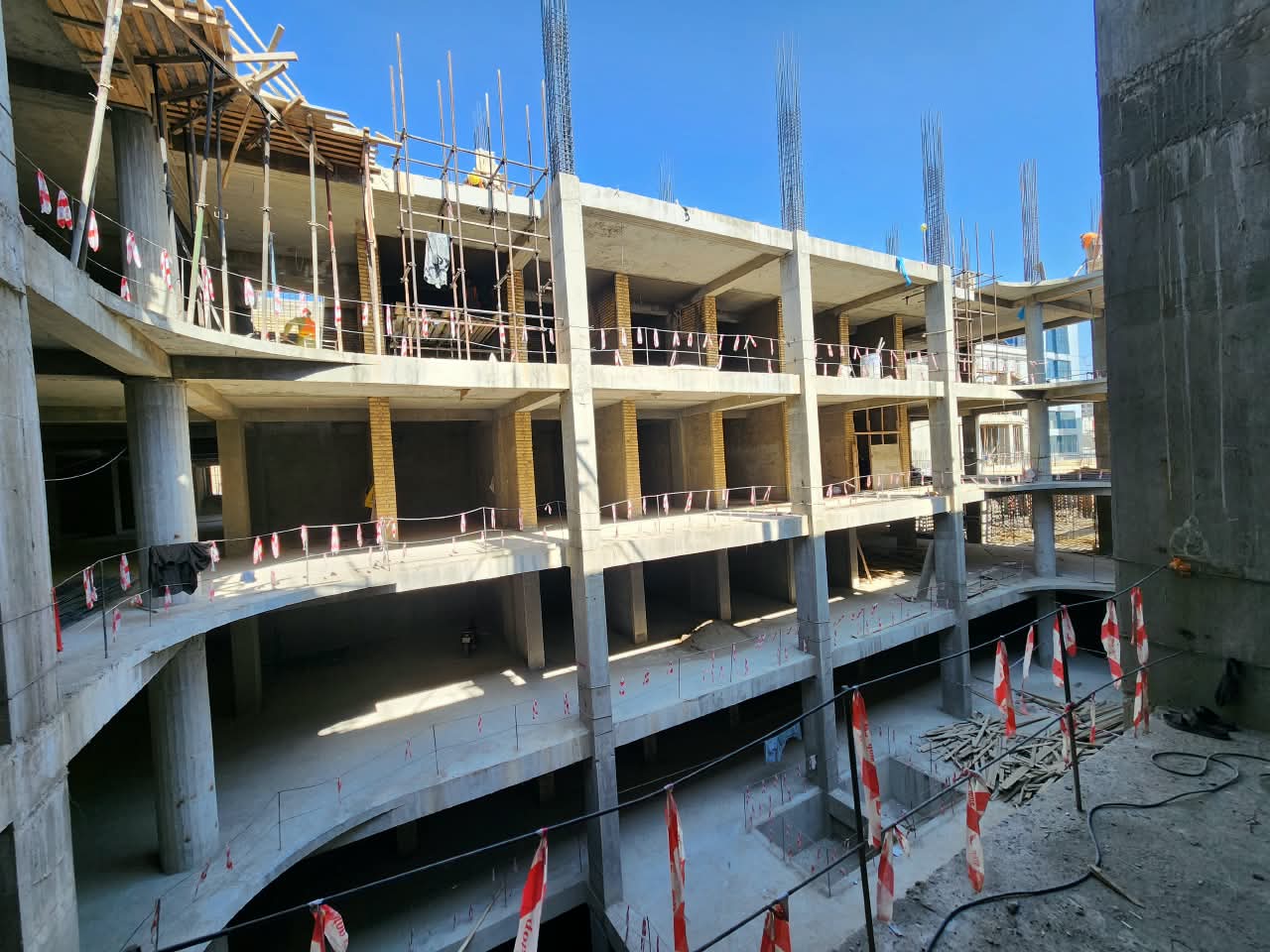 Deputy Minister professional  of the MOHIA Inspects Construction Progress of Balkh Waqf Commercial Market in Mazar-e-Sharif